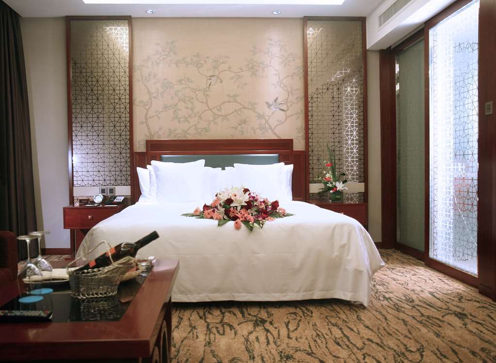 Gloria Grand Hotel Wuxi Wuxi  Pokój zdjęcie