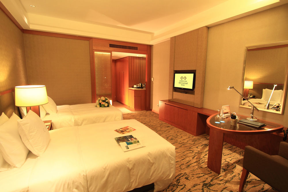Gloria Grand Hotel Wuxi Wuxi  Zewnętrze zdjęcie