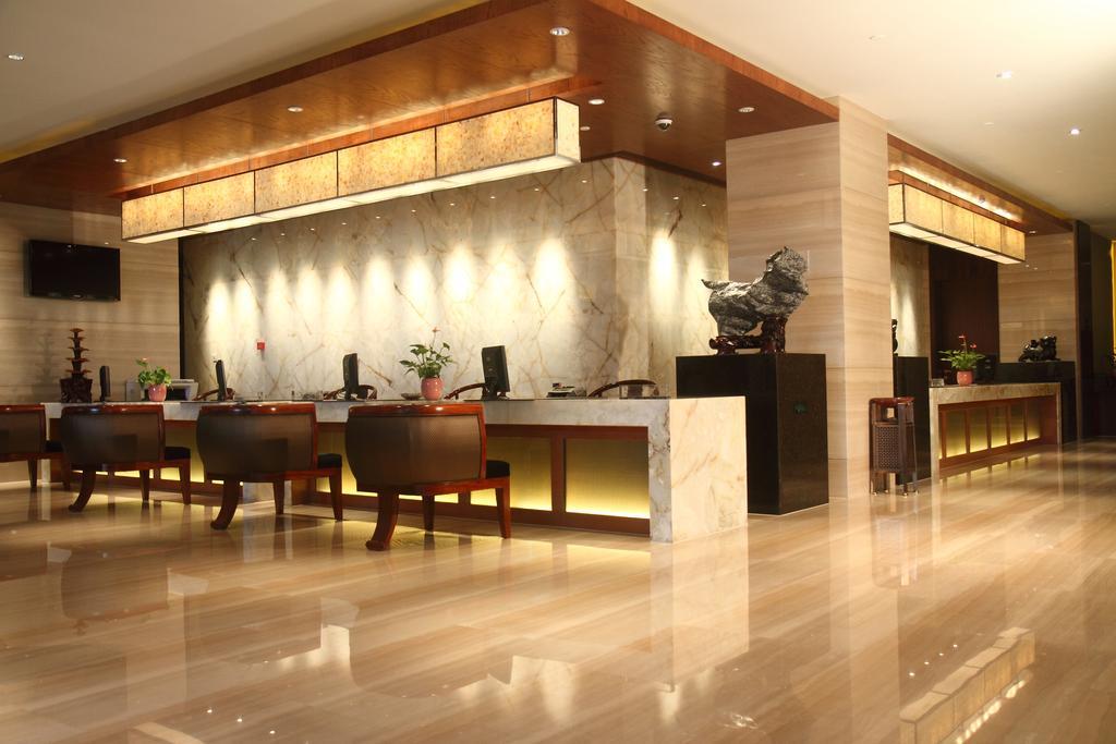 Gloria Grand Hotel Wuxi Wuxi  Zewnętrze zdjęcie